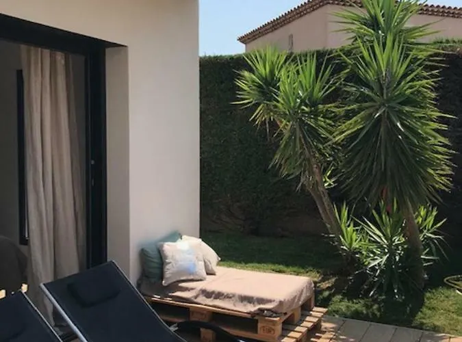 Homestay szállás Olivades *